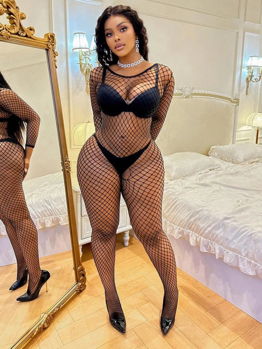 SHEIN ChaseTheNight جمبسوت لانجري نسائي شبكي شفاف مفرغ بأكمام طويلة بلون أسود