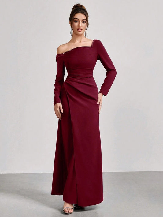 SHEIN Coutiva فستان سهرة عنابي طويل