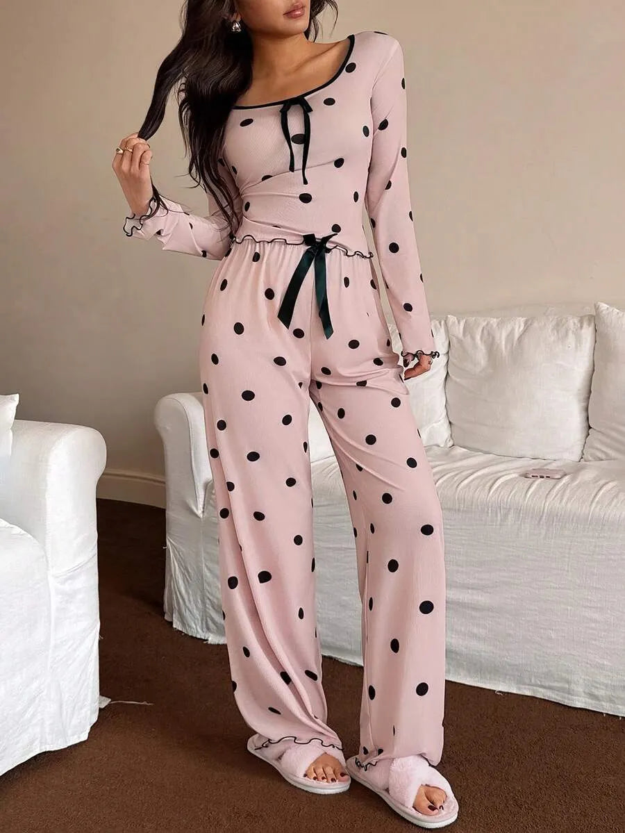 SHEIN Dream Adore طقم بيجامة قطعتين بتوب قصير بأكمام طويلة وطبعة نقاط بلون وردي