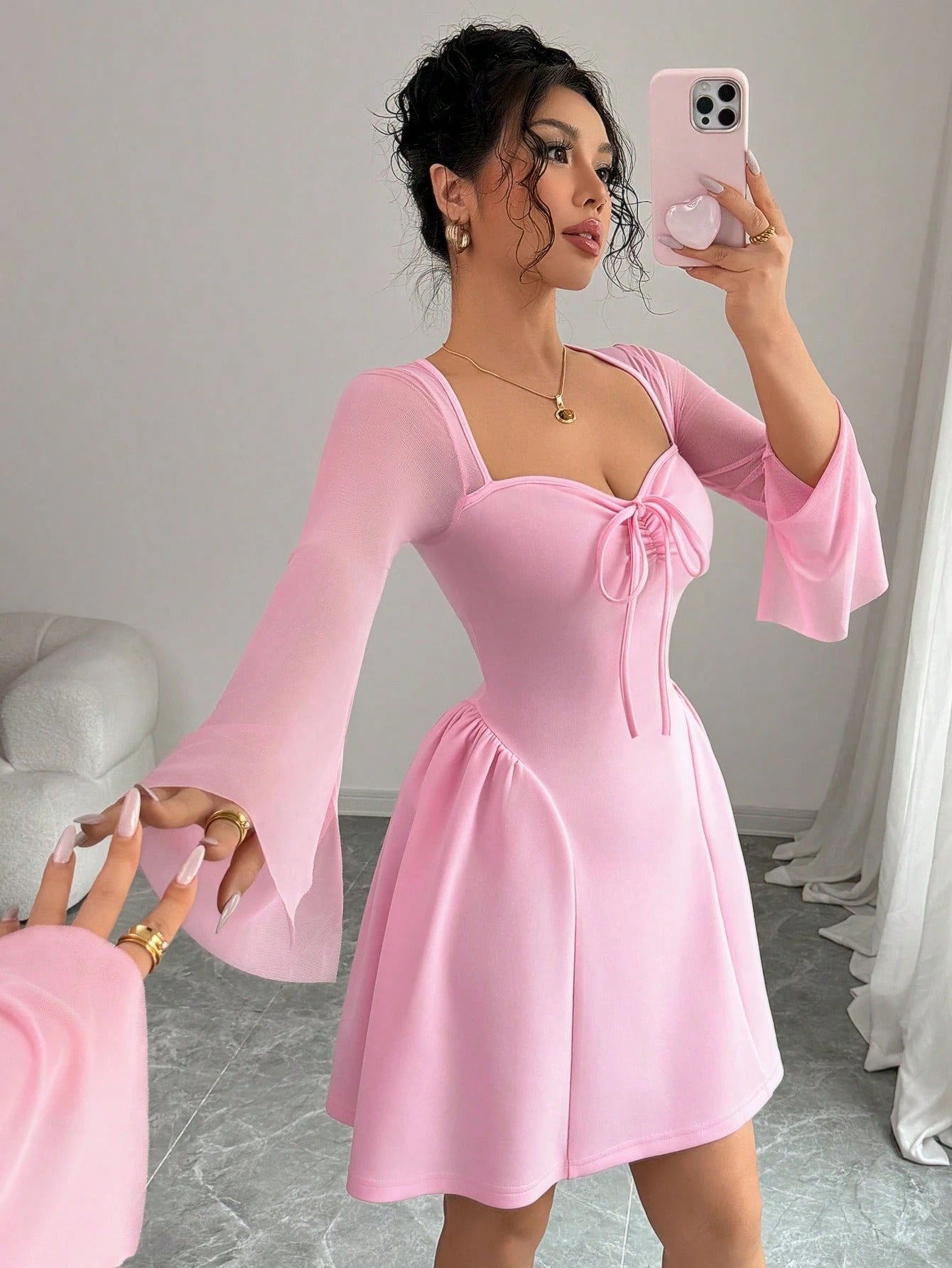 SHEIN Elenzga فستان شبك مبطن بجمع جانبي وياقة فيونكة
