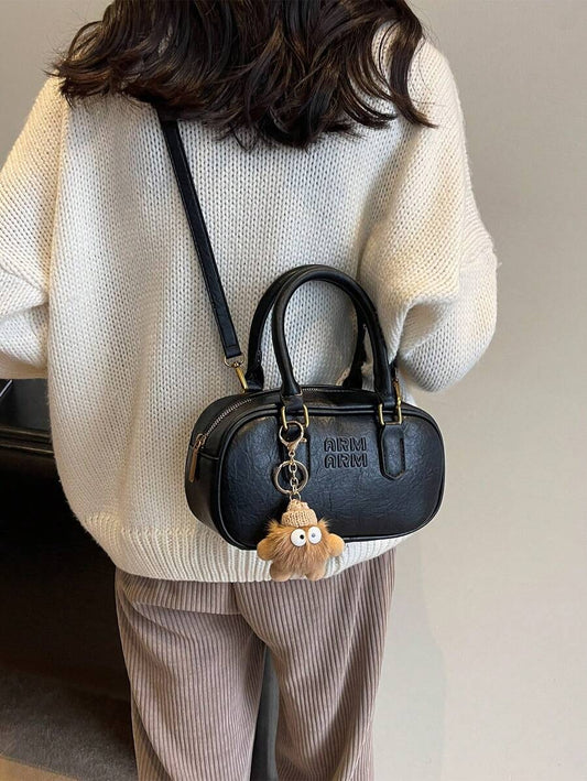 SHEIN حقيبة بوسطن ناعمة أنيقة بلون أسود