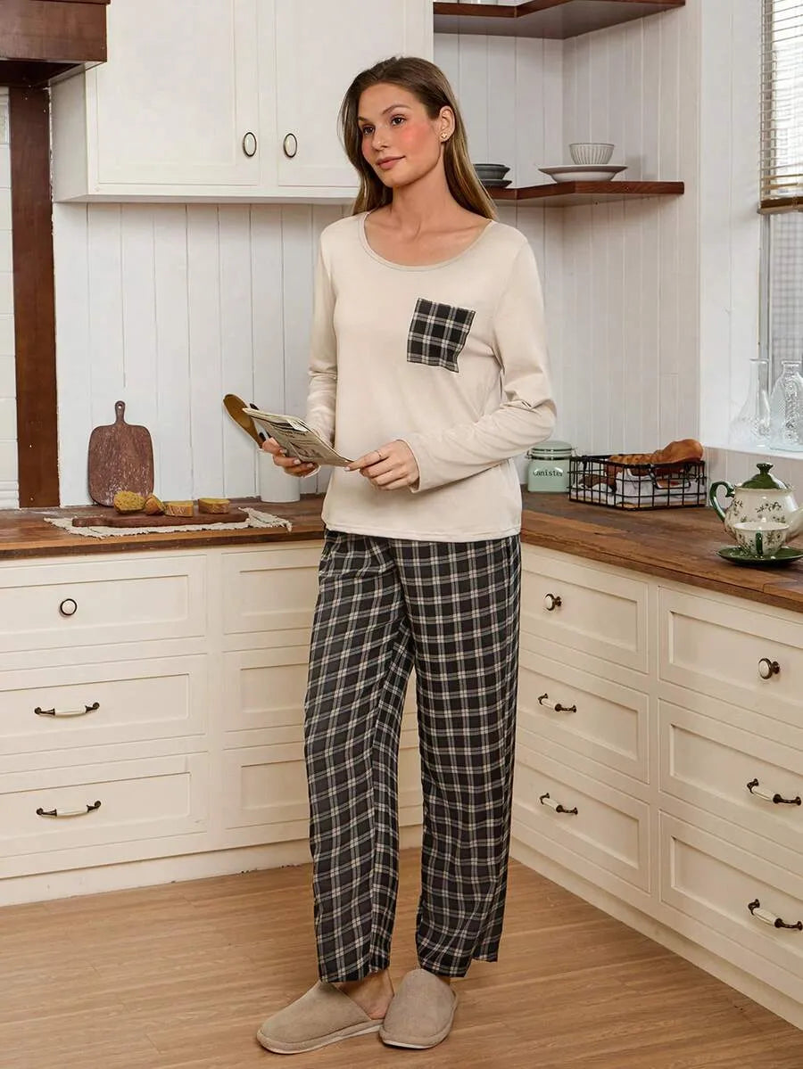 SHEIN Doze Lane طقم بيجامة قطعتين بأكمام طويلة وبنطلون كاروهات بلون أسود وبني فاتح