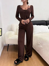 SHEIN Napfluff طقم بيجامة قطعتين ببلوزة بحمالات رفيعة وكارديجان بأزرار وأكمام طويلة بلون بني شوكولاتة