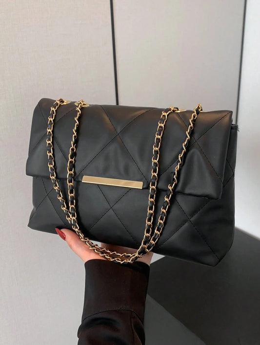 SHEIN حقيبة كروس بودي وكتف مطرزة بنمط معين بسلسلة مزدوجة