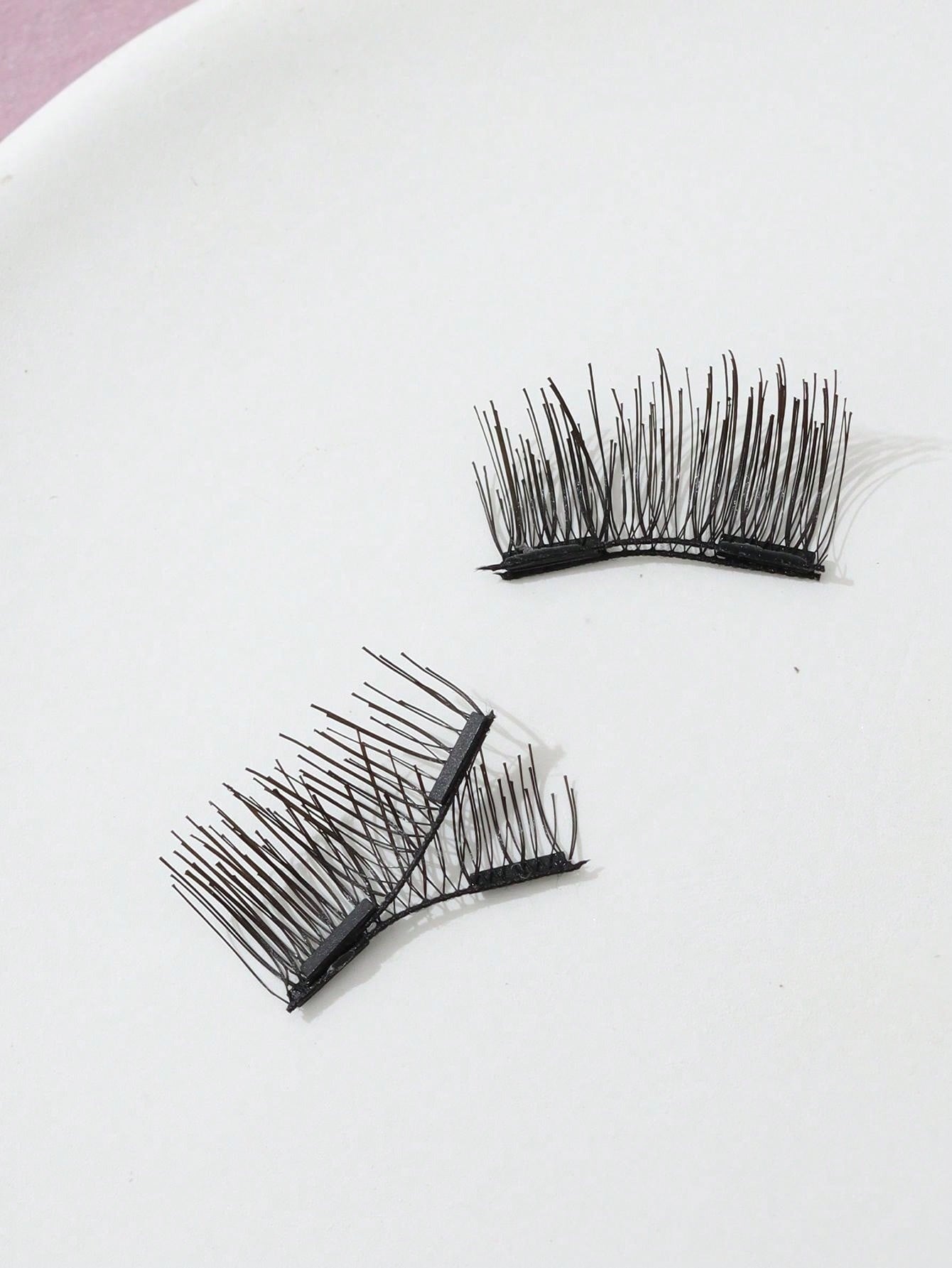 SHEIN رموش مغناطيسية بتصميم عيون القطة أسود