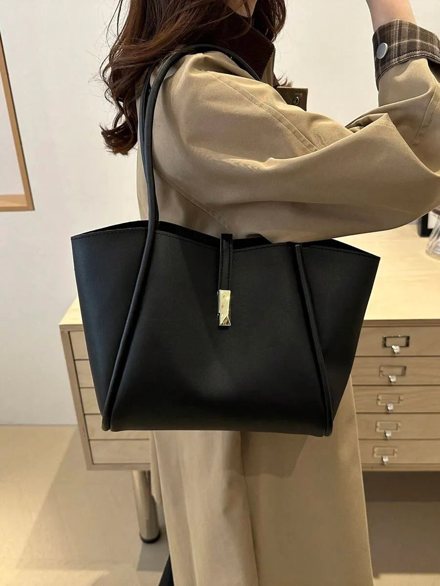 SHEIN حقيبة كتف نسائية فاخرة بلون متسق ورقي