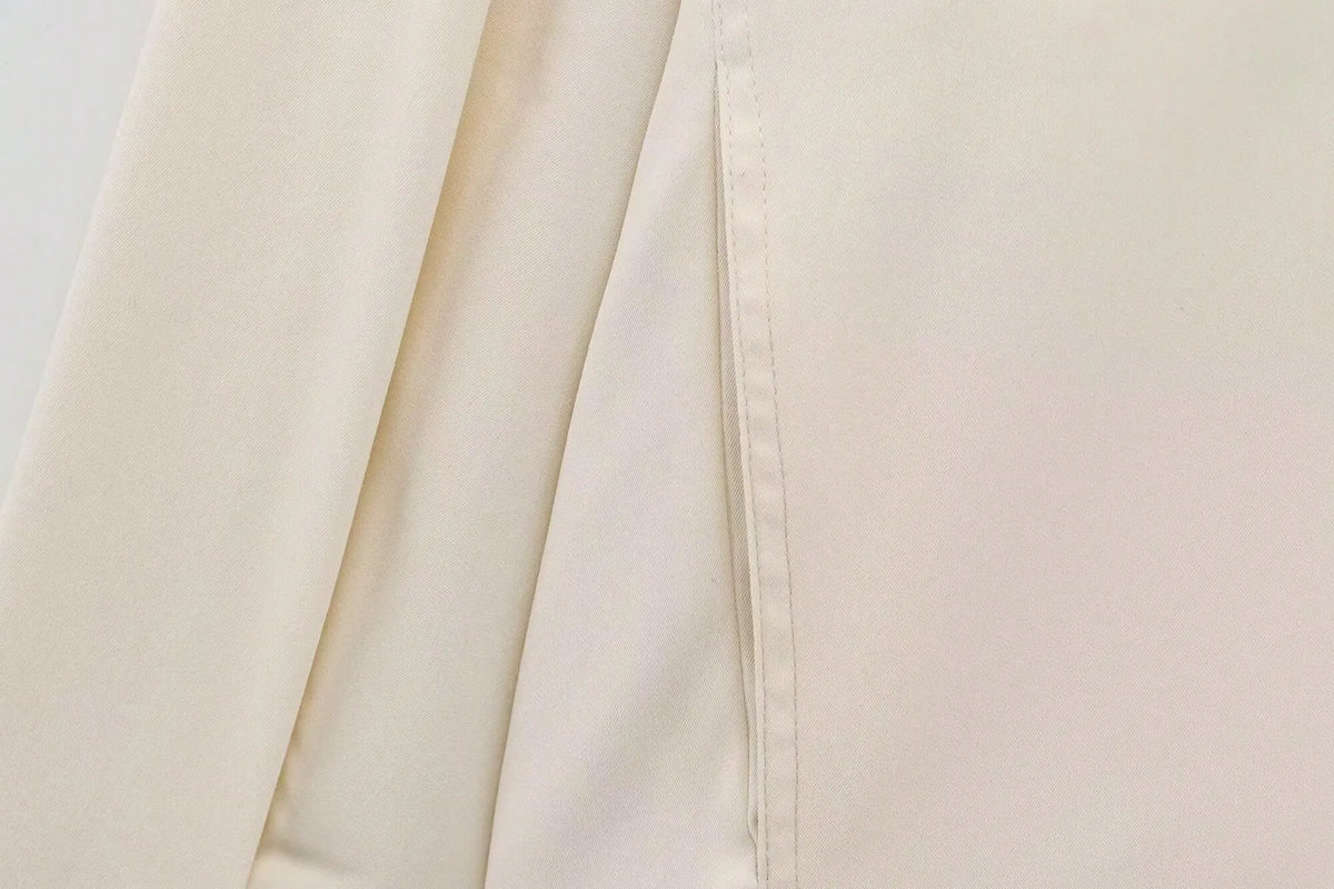 SHEIN جاكيت نسائي قصير مقاوم للرياح بأكمام طويلة وفضفاضة