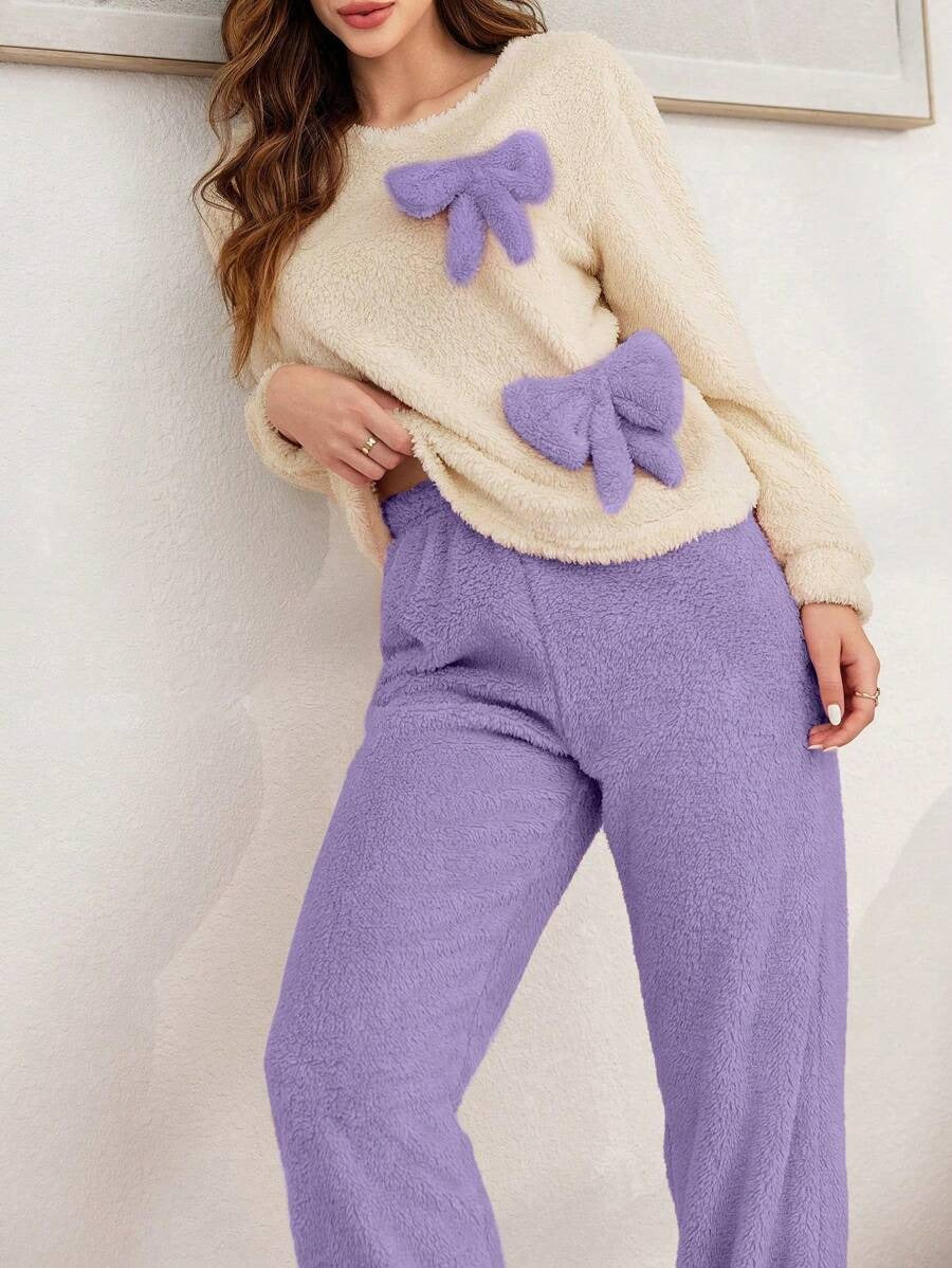 SHEIN طقم بيجامة ناعم بفيونكة