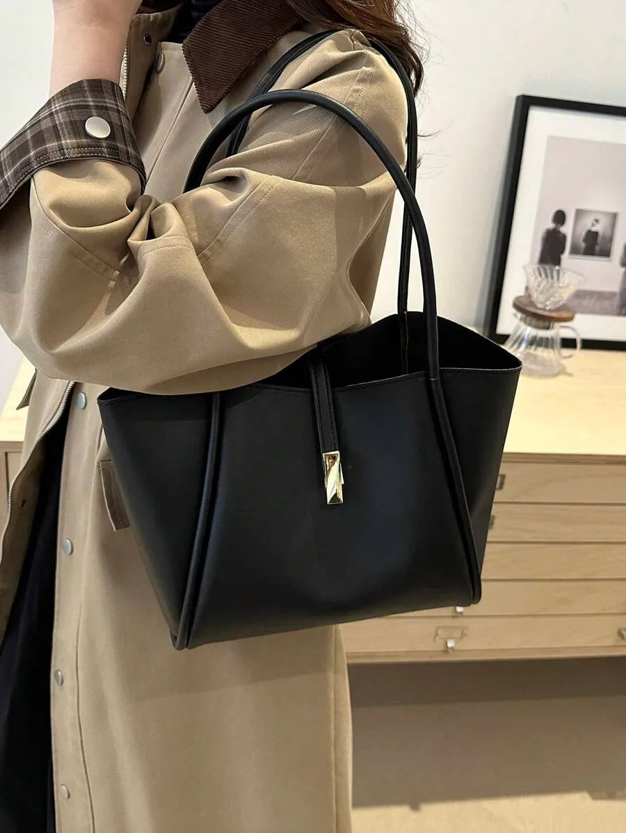 SHEIN حقيبة كتف نسائية فاخرة بلون متسق ورقي