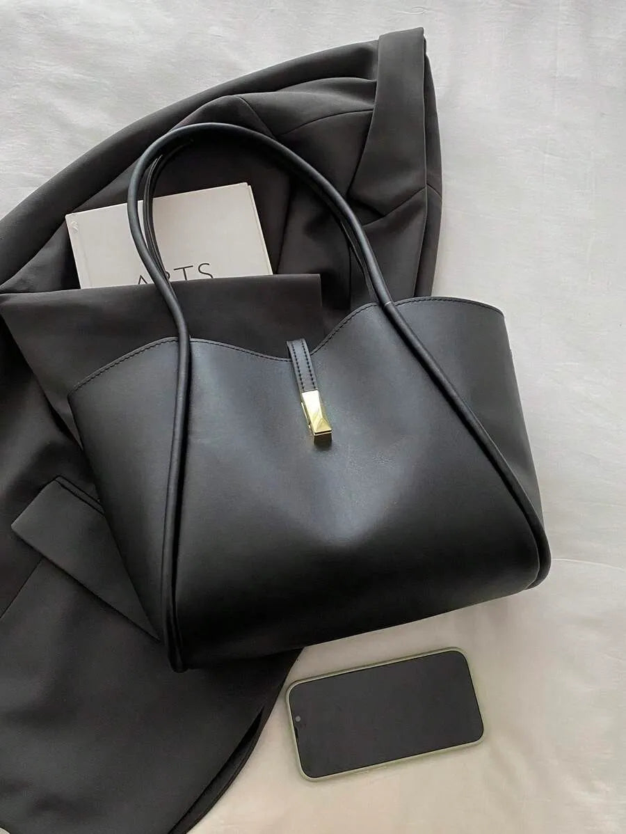 SHEIN حقيبة كتف نسائية فاخرة بلون متسق ورقي
