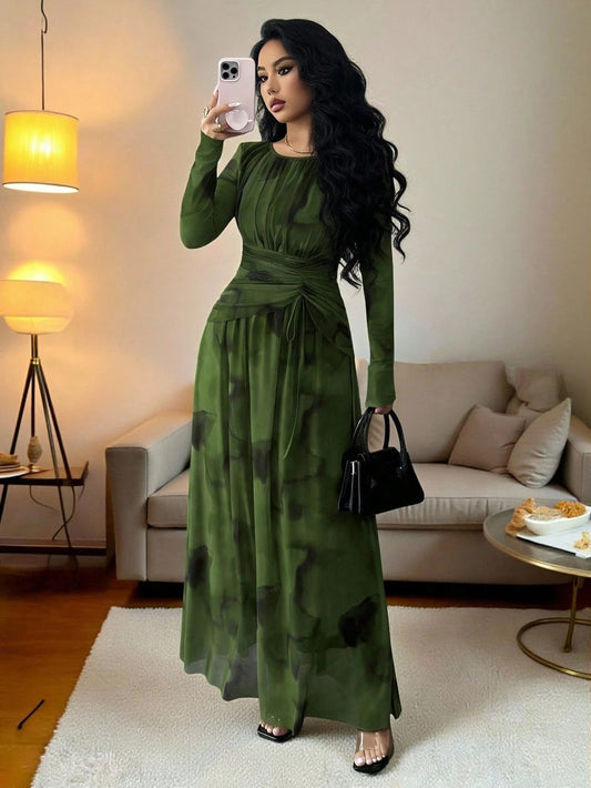SHEIN Rafferiza فستان أخضر طويل الأكمام بطباعة صبغة