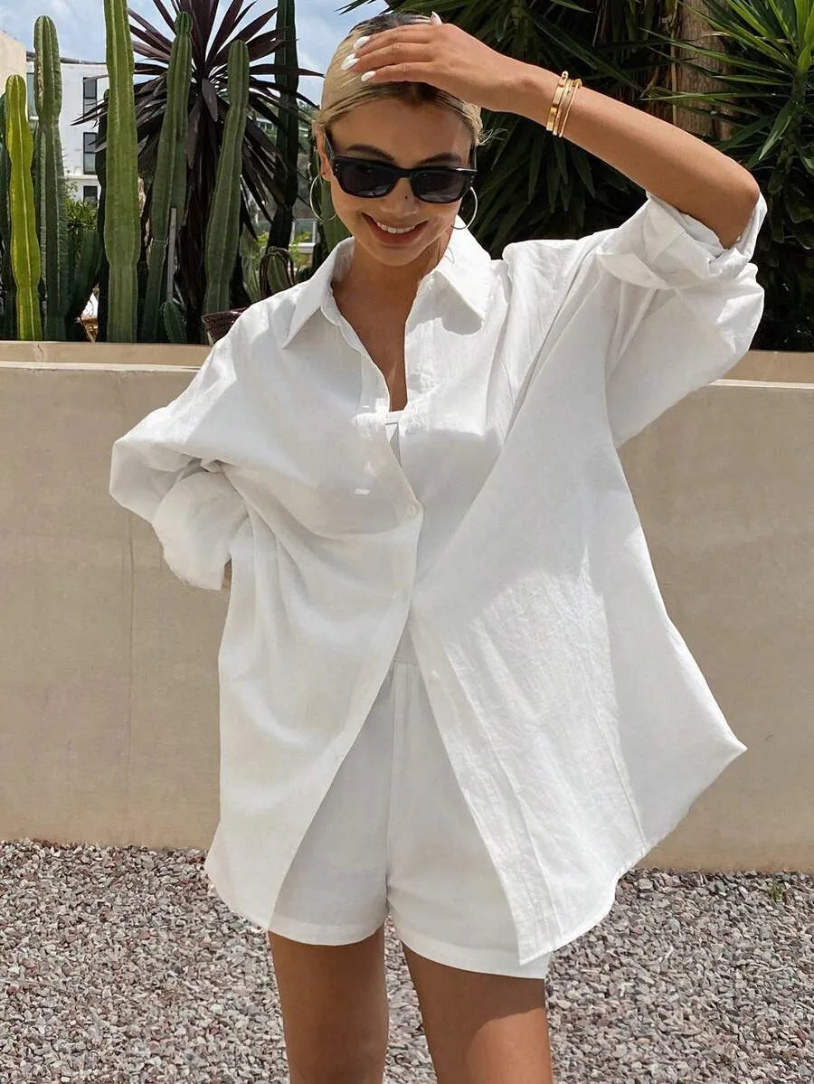 SHEIN DAZY قميص نسائي فضفاض طويل مخطط بأزرار وجيب وأكتاف منخفضة بلون أبيض