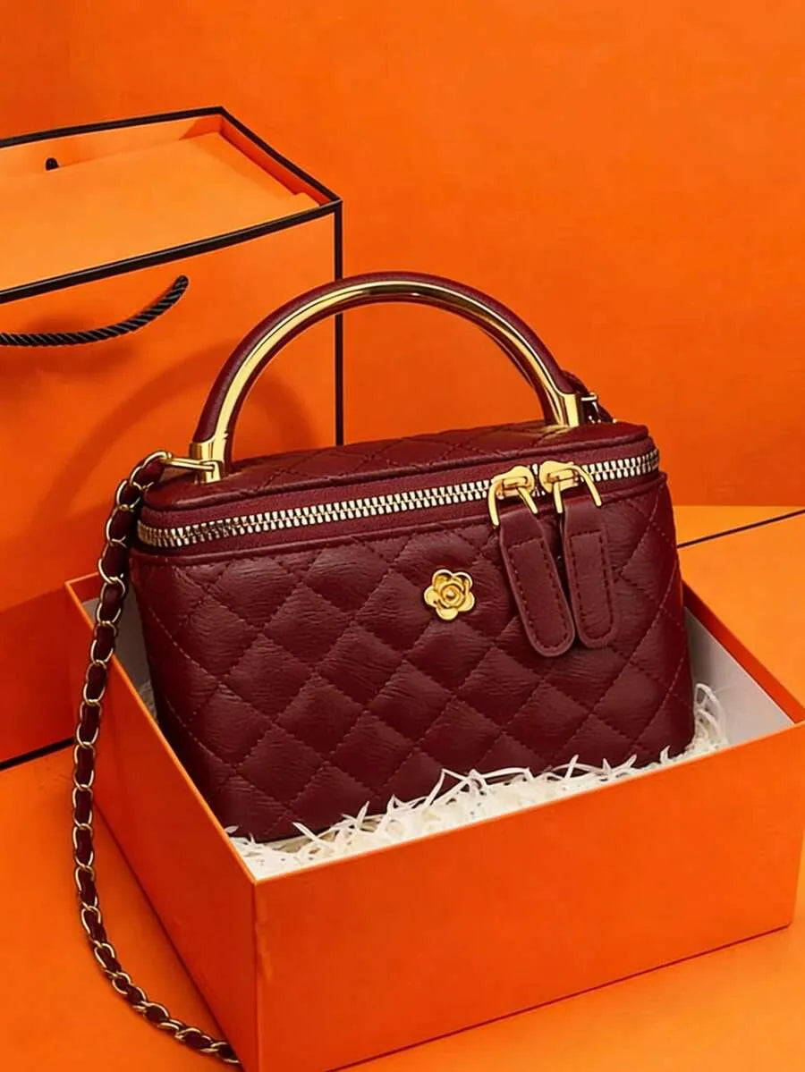 SHEIN حقيبة مربعة كلاسيكية مبطنة وذات لون أحادي معدني للخريف والشتاء