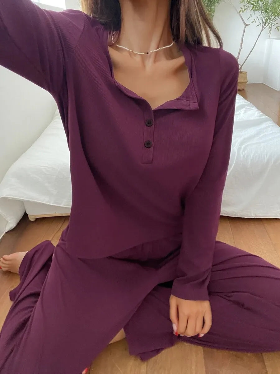 SHEIN DAZY طقم قطعتين بأكمام طويلة وبنطلون بلون عنابي