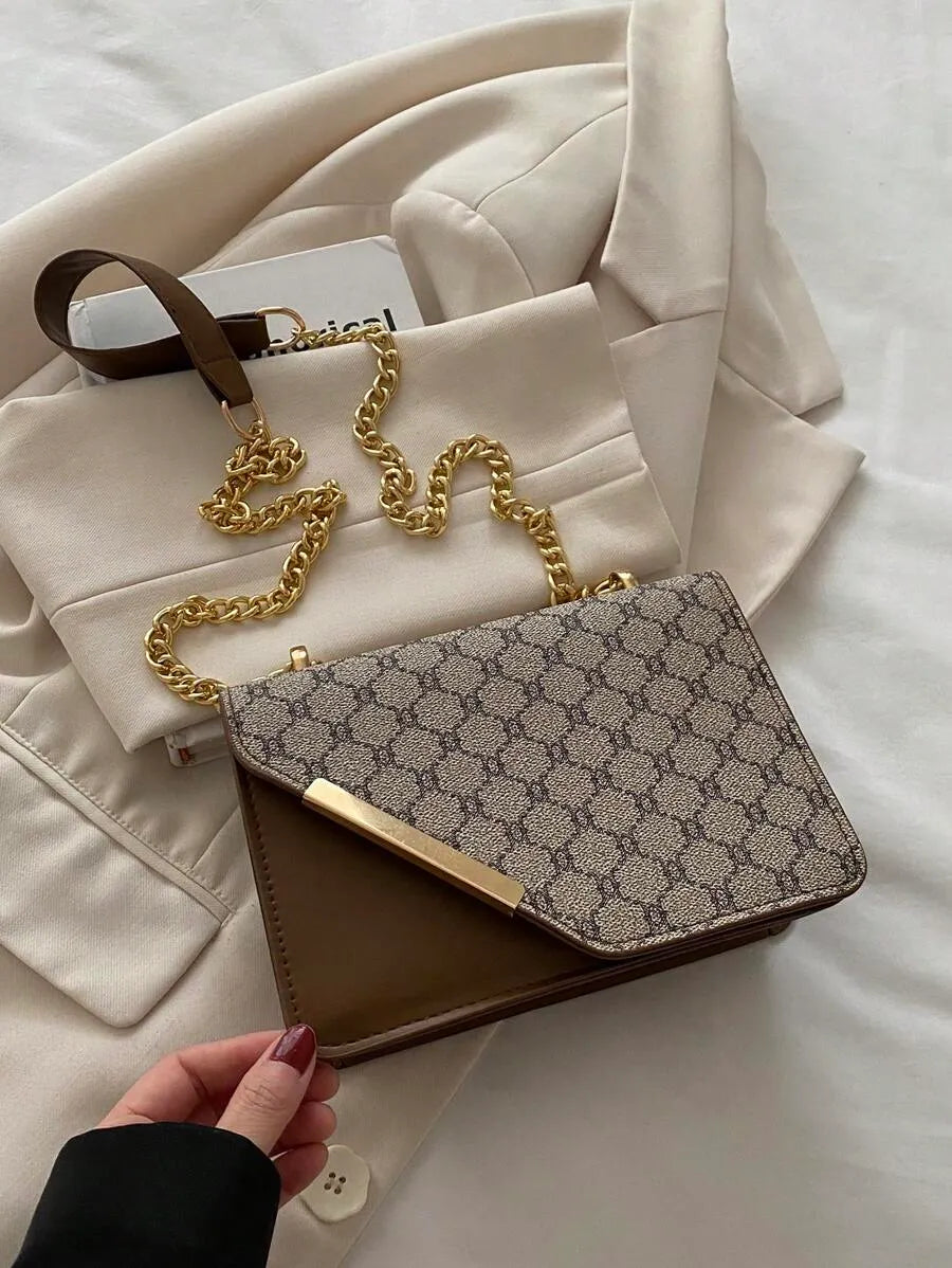 SHEIN حقيبة كروس بودي رمادية عصرية بخياطة بحزام سلسلة معدنية للتنقل والتسوق