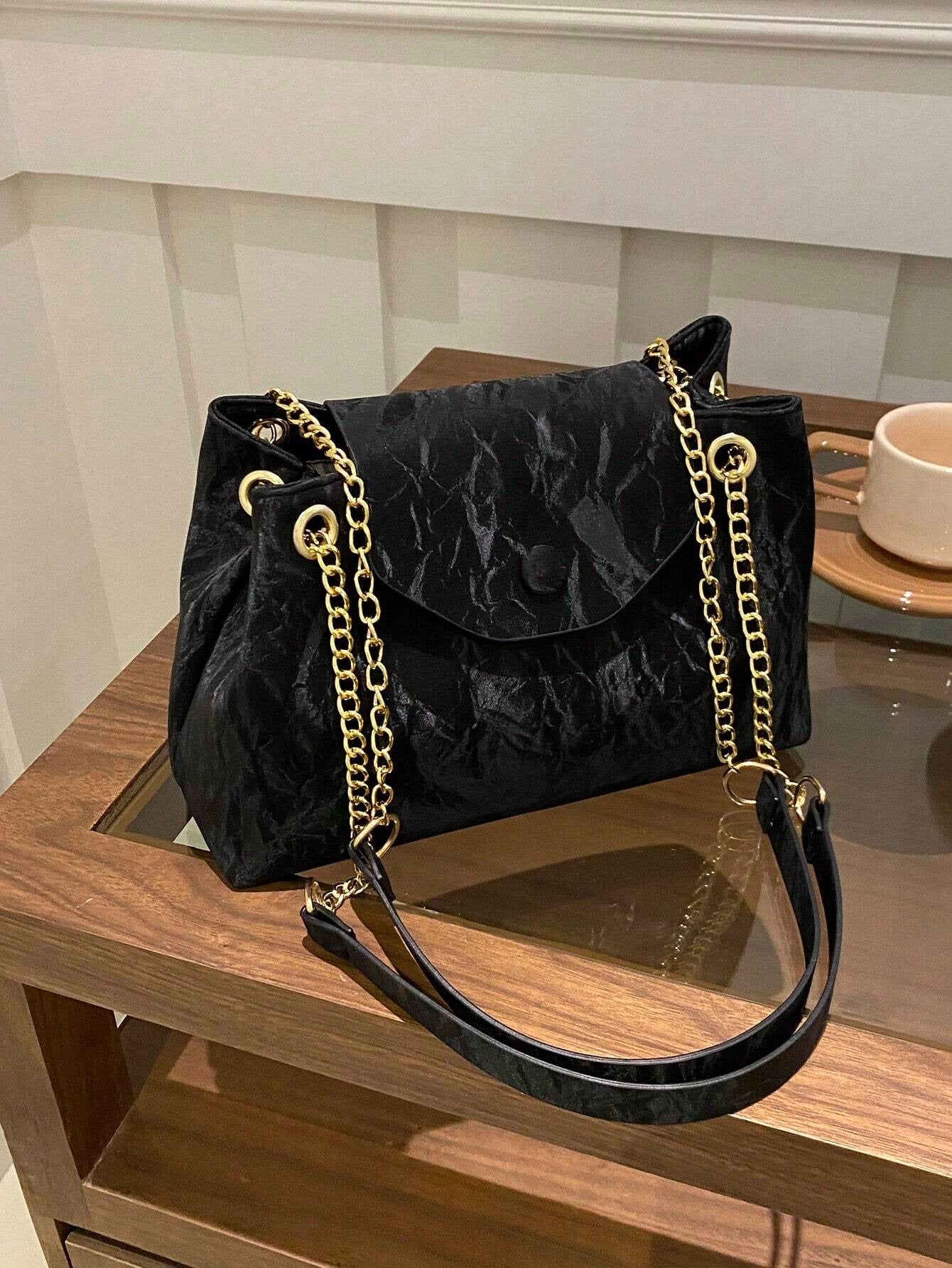 SHEIN حقيبة كتف سوداء كاجوال عصرية بسلسلة