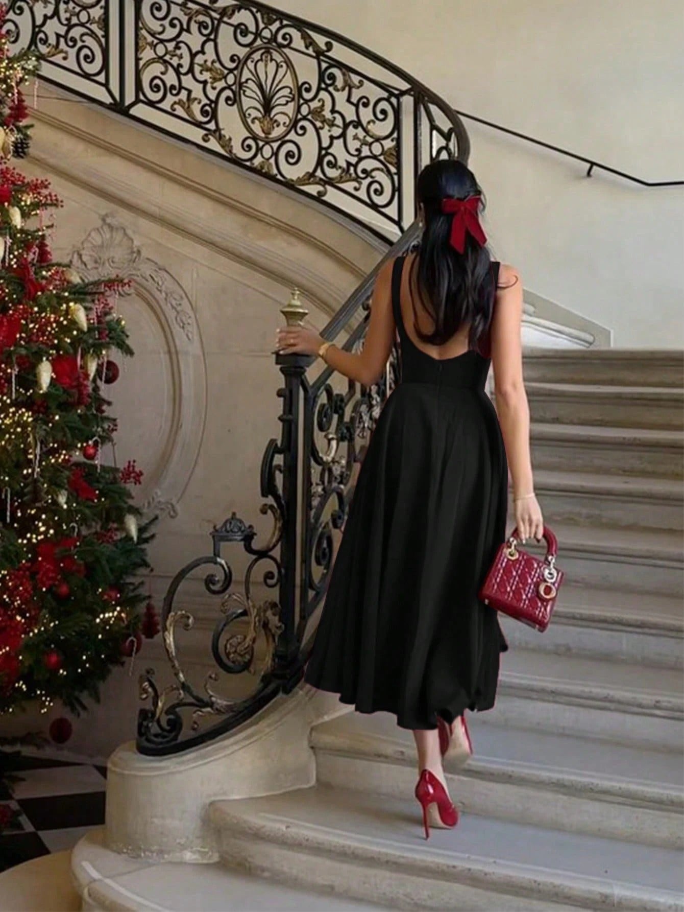 SHEIN فستان ماكسي أسود فرنسي بظهر مفتوح وخصر ضيق