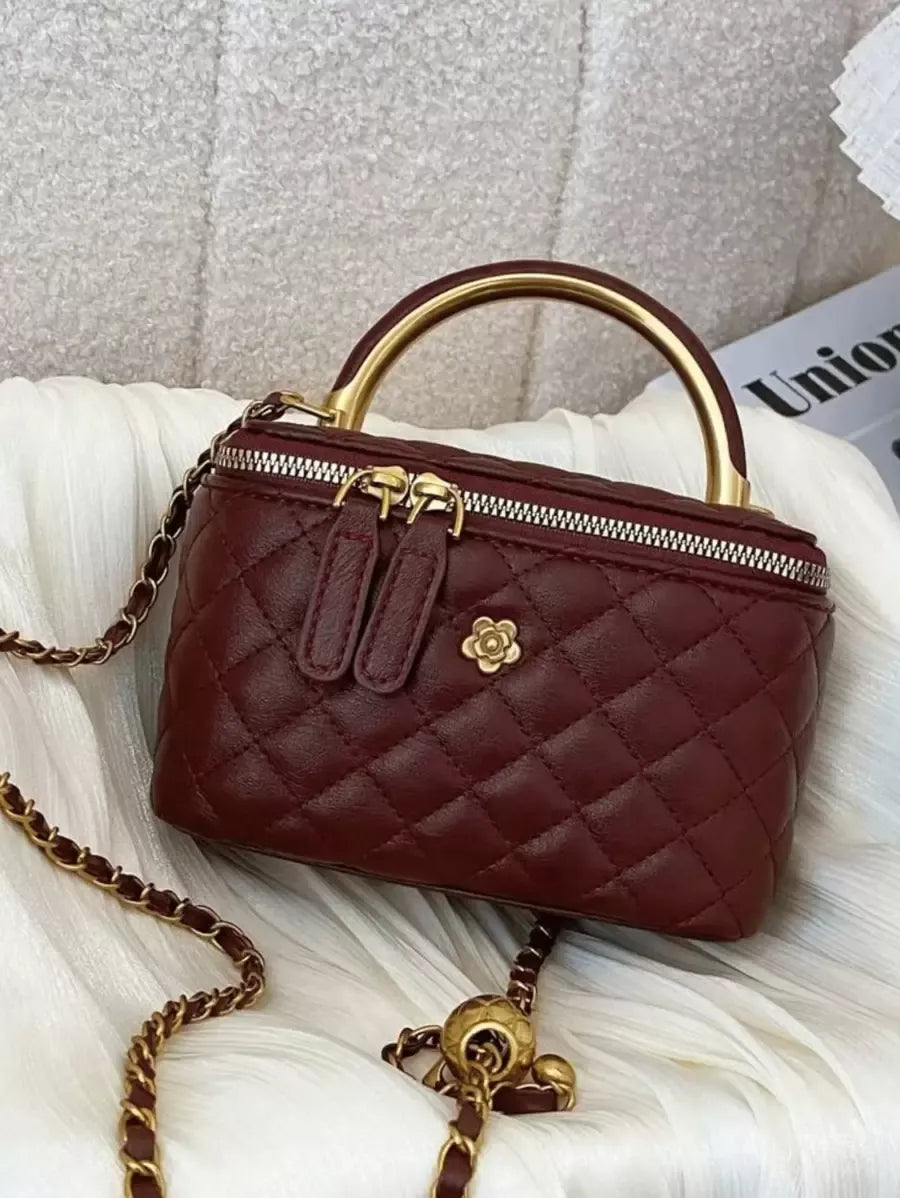 SHEIN حقيبة مربعة كلاسيكية مبطنة وذات لون أحادي معدني للخريف والشتاء