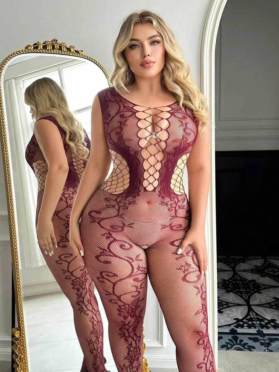 SHEIN ChaseTheNight جمبسوت لانجري نسائي بتصميم بسيط وياقة دائرية بلون كستنائي