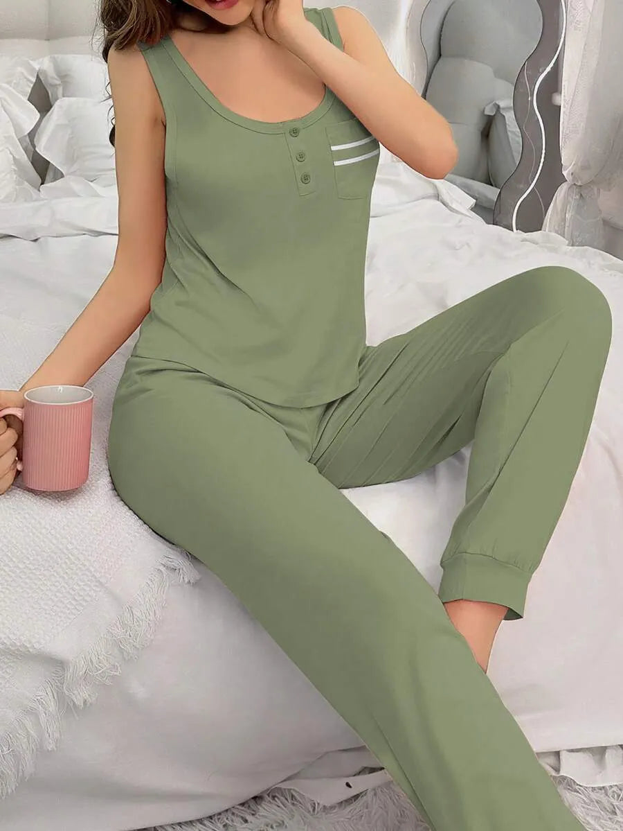 SHEIN طقم قطعتين بيجاما بدون أكمام مع جيوب وبنطلون طويل بلون أخضر