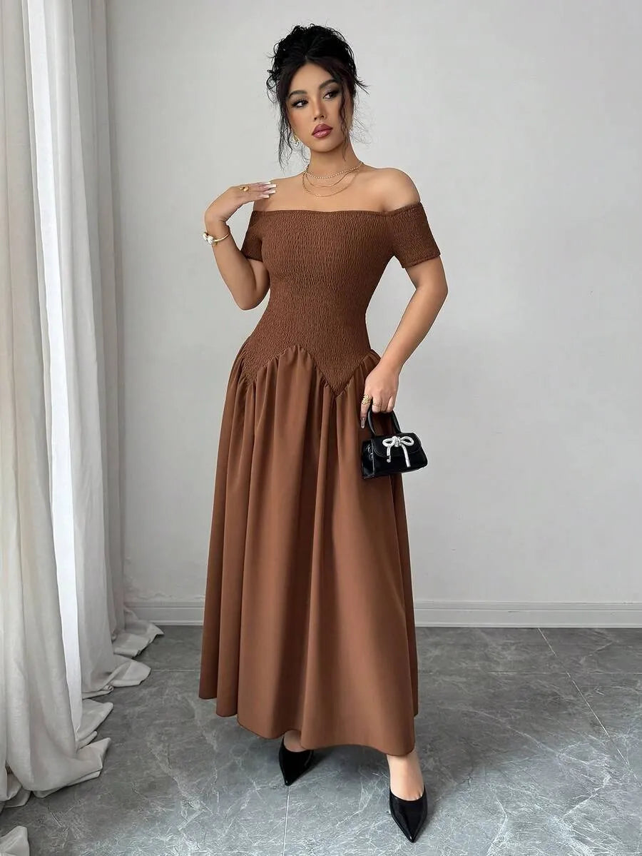 SHEIN Selianne فستان بني أنيق بكتف مكشوف وخصر مربوط وذيل مجعد