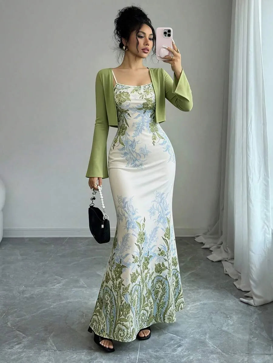SHEIN طقم كارديجان محبوك مع فستان ضيق بطبعة زهور بلون متعدد الألوان