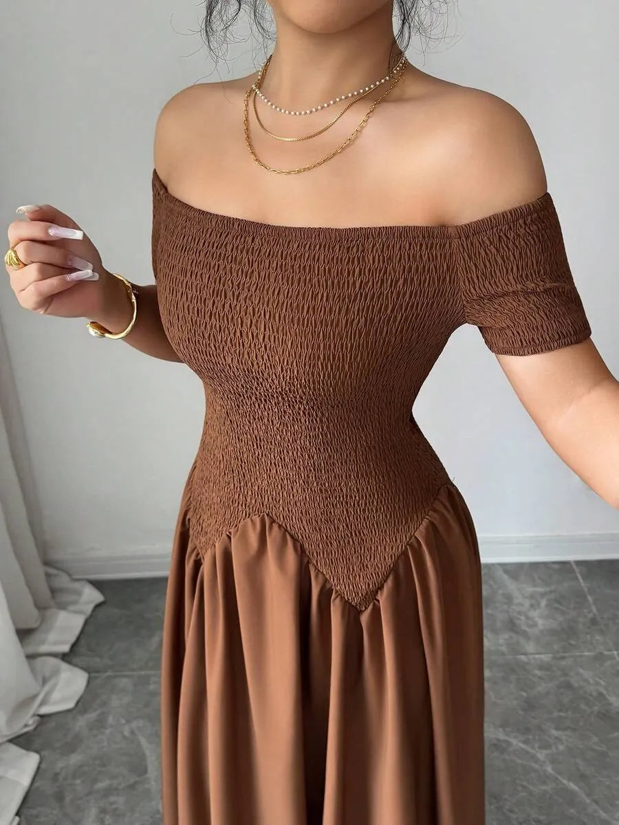 SHEIN Selianne فستان بني أنيق بكتف مكشوف وخصر مربوط وذيل مجعد