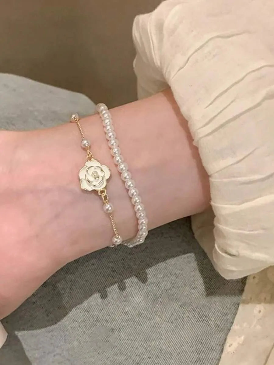 SHEIN Clariva مجموعة 12 قطعة خواتم نسائية مزينة باللؤلؤ وحجر الراين بلون ذهبي