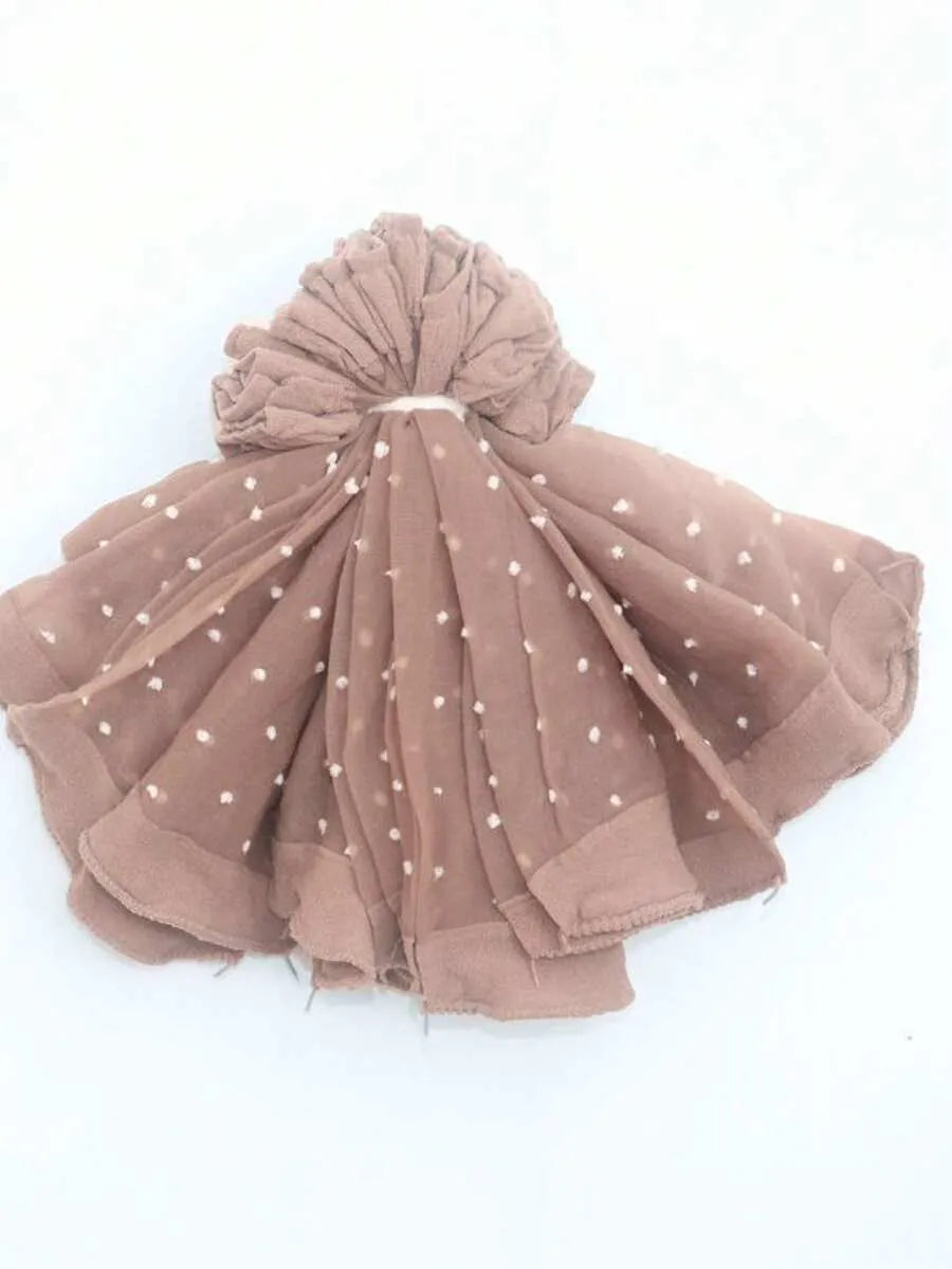 SHEIN جوارب نسائية منقوشة بنقاط ومتعدد الألوان