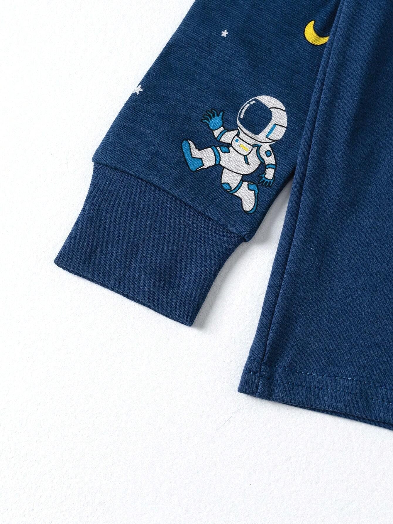 SHEIN طقم بيجاما مريح بطبعة طفل أزرق فضائي