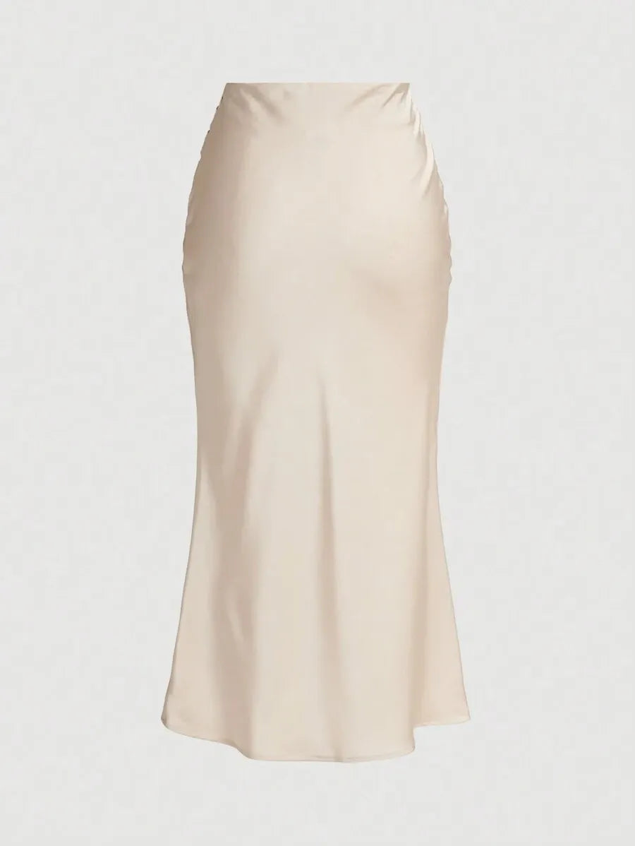 SHEIN Firerie تنورة ساتان بفيتايل (ذيل السمكة) وطيات من