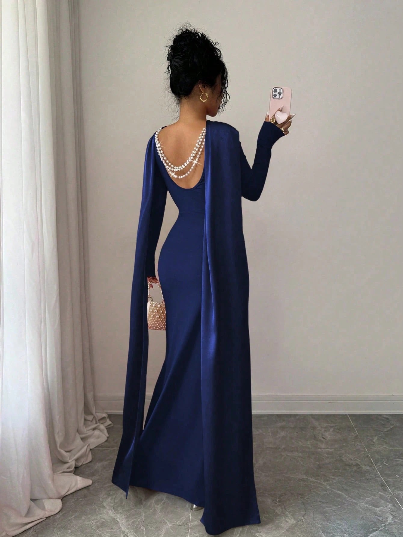 SHEIN Elenzga فستان أزرق محبوك بخصر مربوط مزين بلؤلؤ