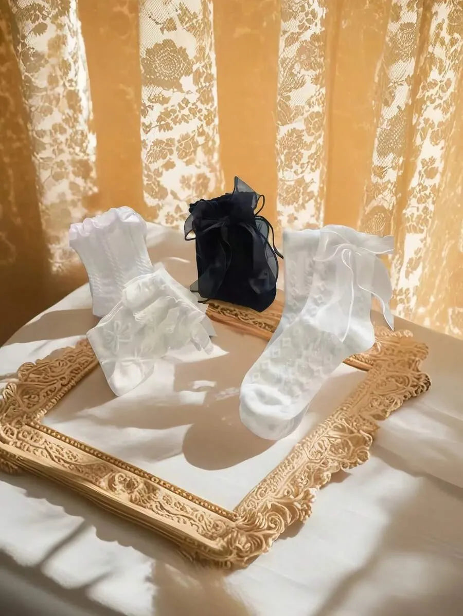 SHEIN جوارب نسائية متوسطة الساق من الدانتيل والشبك بلون أبيض