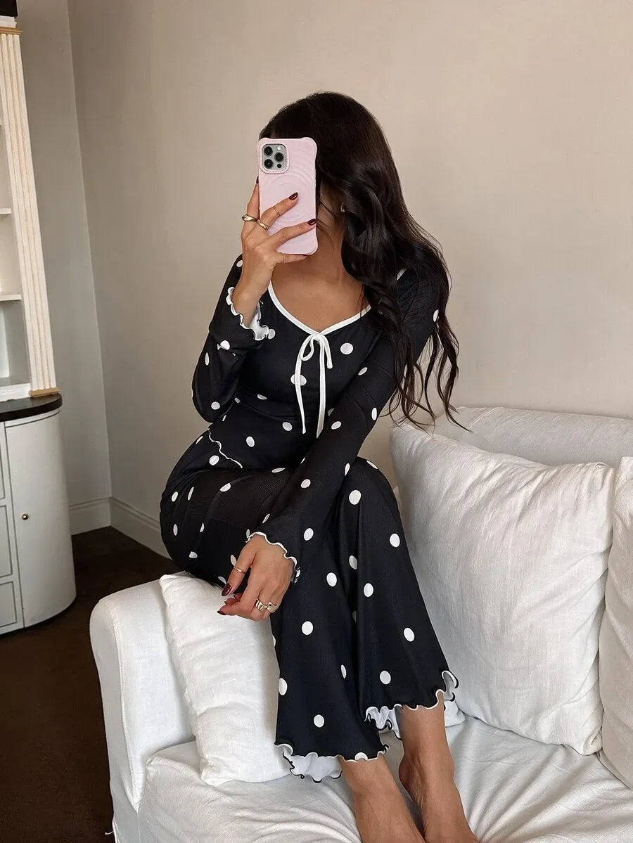 SHEIN Dream Adore طقم بيجامة قطعتين بنقشة نقاط بولكا بلون أسود