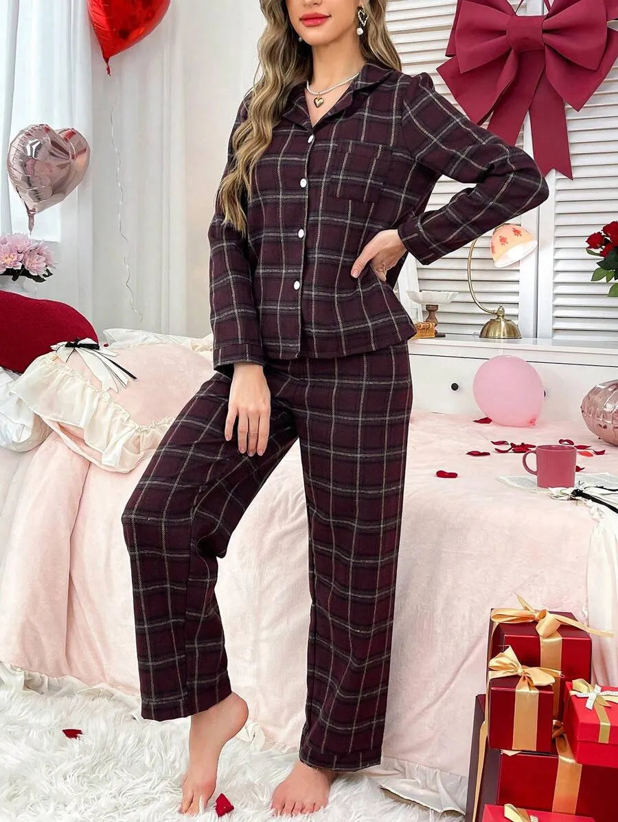 SHEIN طقم بيجامة قطعتين كاروهات بأكمام طويلة وجيب وأزرار أمامية متعدد الألوان