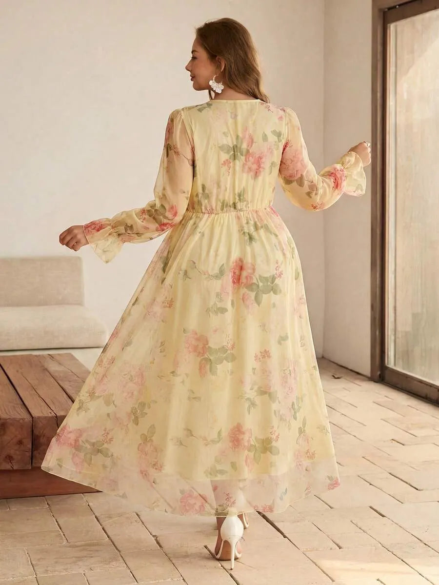 SHEIN Roveilla فستان نسائي بياقة ونقشة زهور بلون أصفر فاتح
