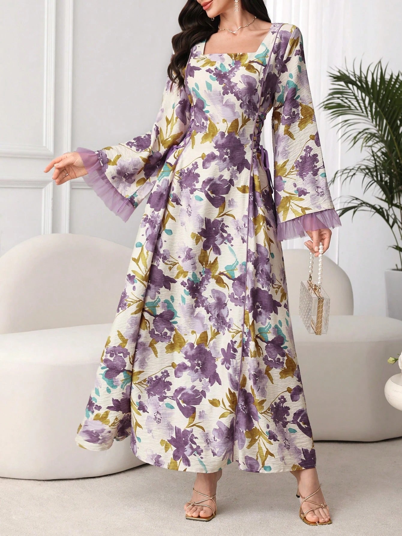 SHEIN Najma فستان مطبوع طراز عربي مربوط الخصر