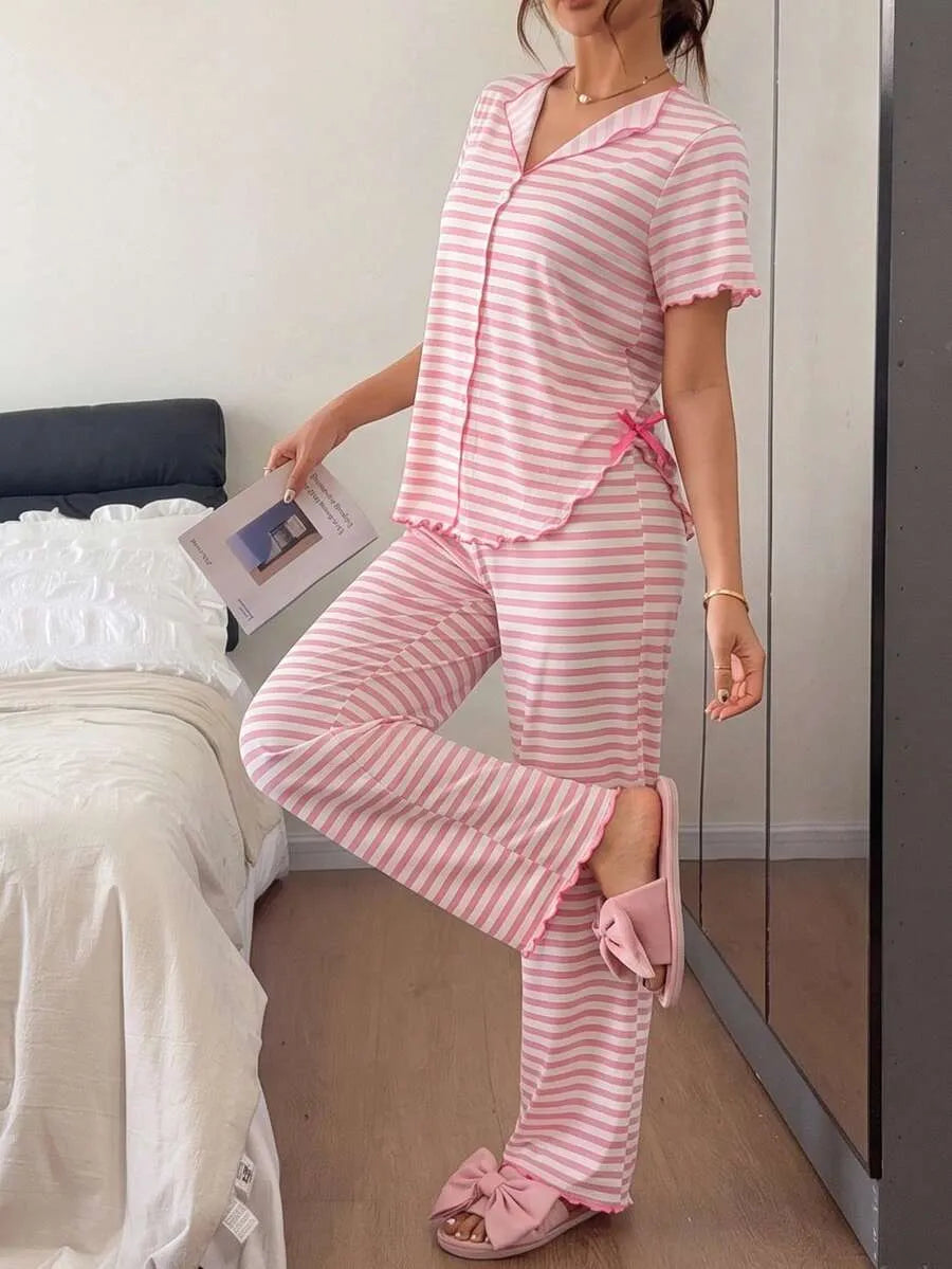 SHEIN Napfluff طقم بيجامة قطعتين توب قصير وبنطال طويل بلون وردي