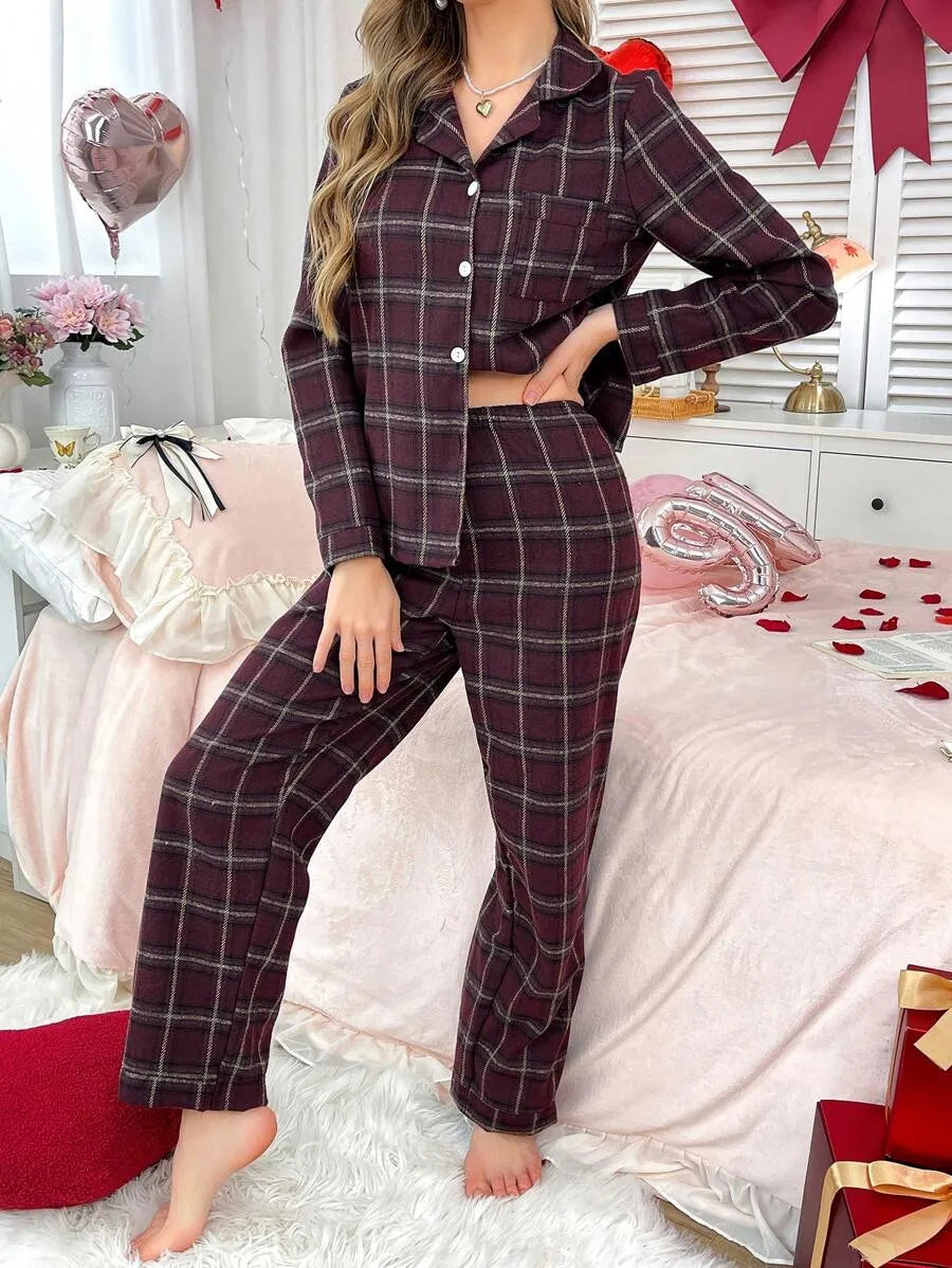 SHEIN طقم بيجامة قطعتين كاروهات بأكمام طويلة وجيب وأزرار أمامية متعدد الألوان