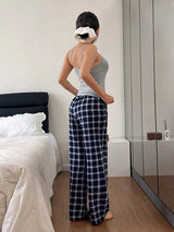 SHEIN طقم بيجامة 3 قطع بتوب قصير بحمالات رفيعة وجاكيت بأكمام طويلة وبنطال طويل بنقشة مربعات متعددة الألوان