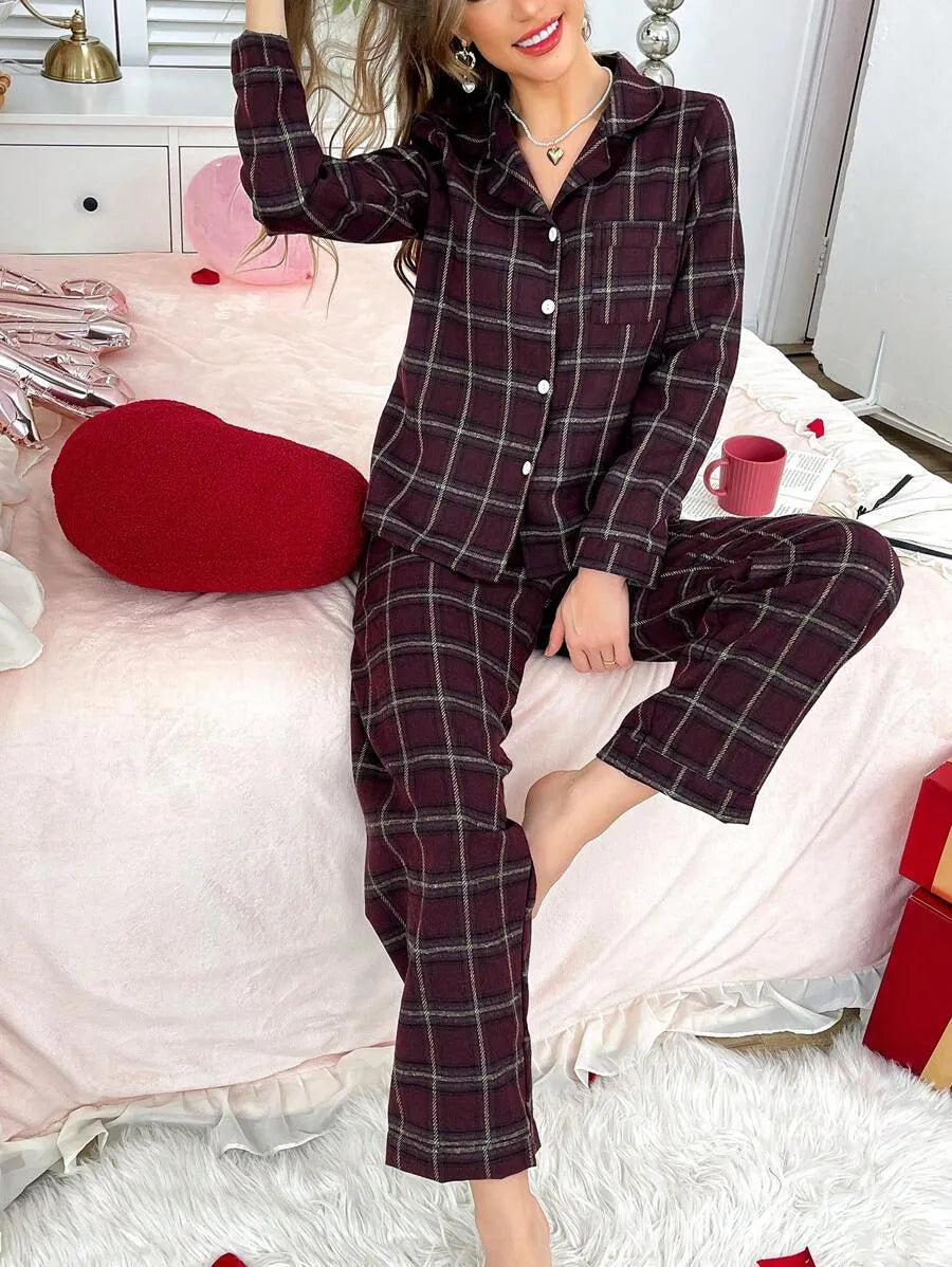 SHEIN طقم بيجامة قطعتين كاروهات بأكمام طويلة وجيب وأزرار أمامية متعدد الألوان