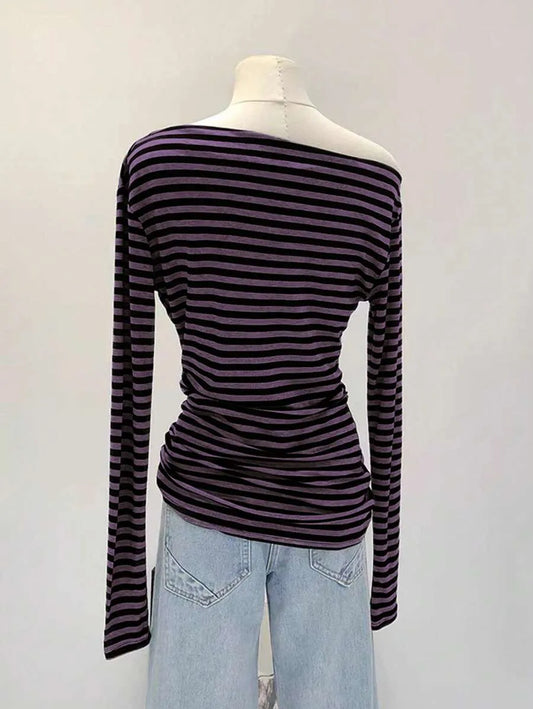 SHEIN INAWLY تي شيرت نسائي فضفاض مخطط وأكمام طويلة بلون أحمر بنفسجي
