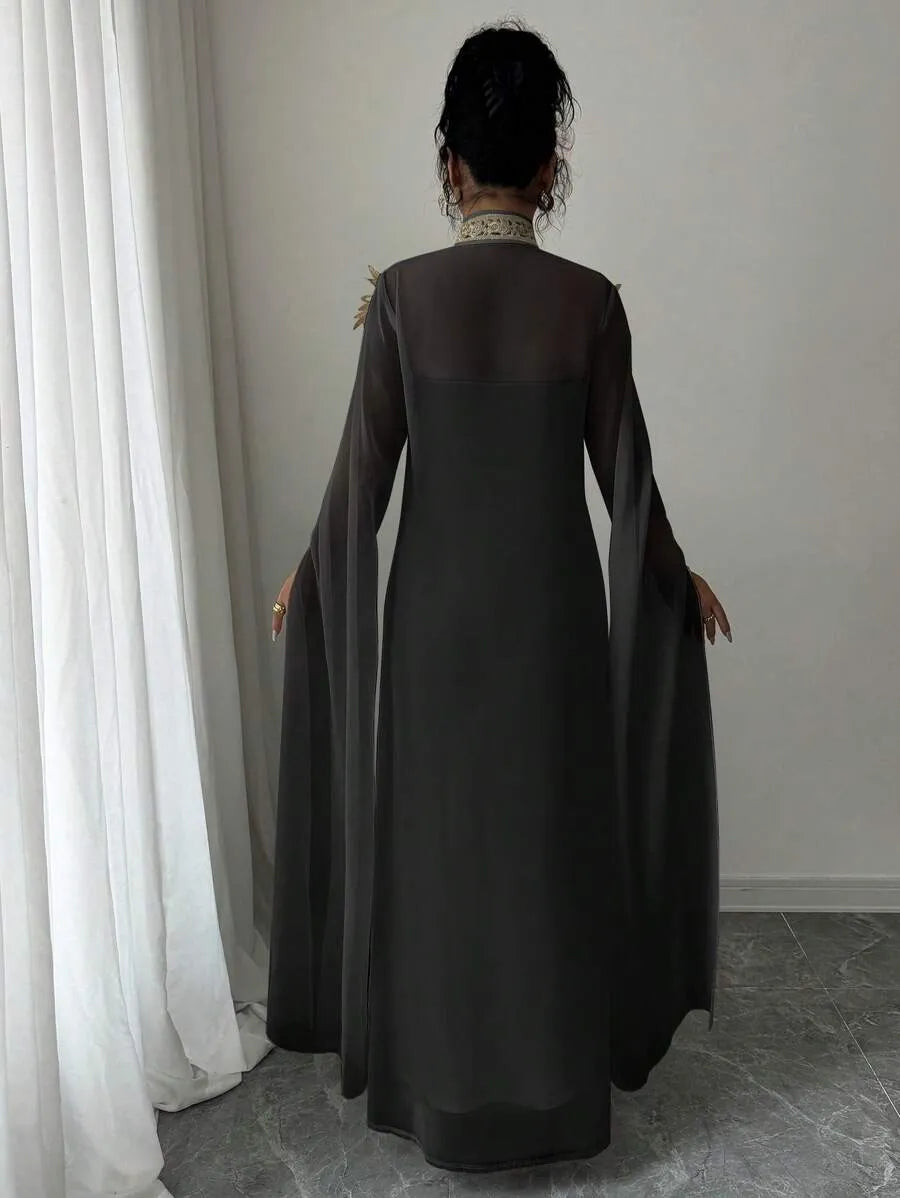 SHEIN Selianne طقم نسائي قطعتين جاكيت مطرز بأزرار أمامية وفستان طويل بلون الأسود