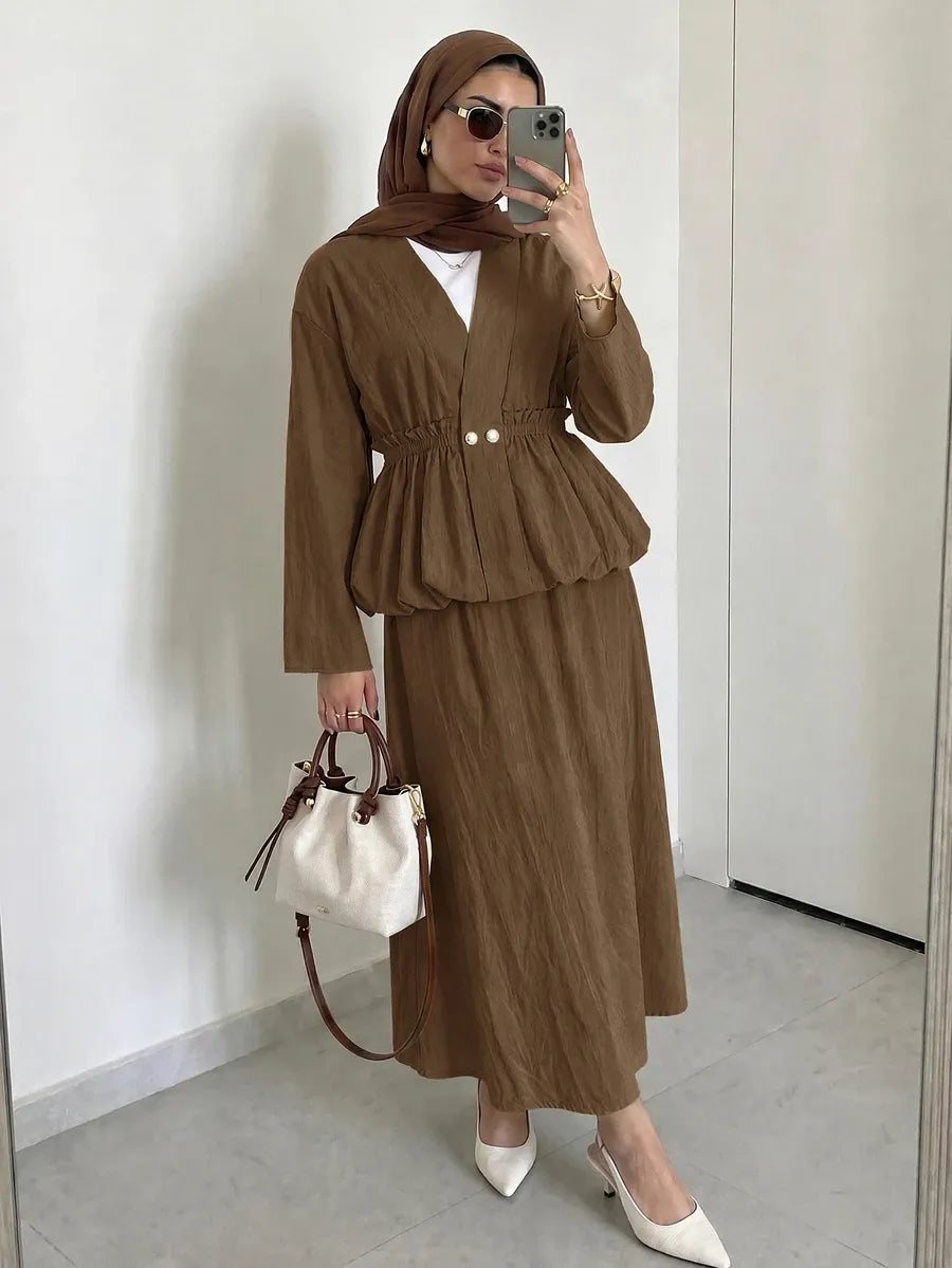 SHEIN Solavon طقم نسائي قطعتين بلوزة وتنورة طويلة بنقشة مطوية بلون بني قهوة