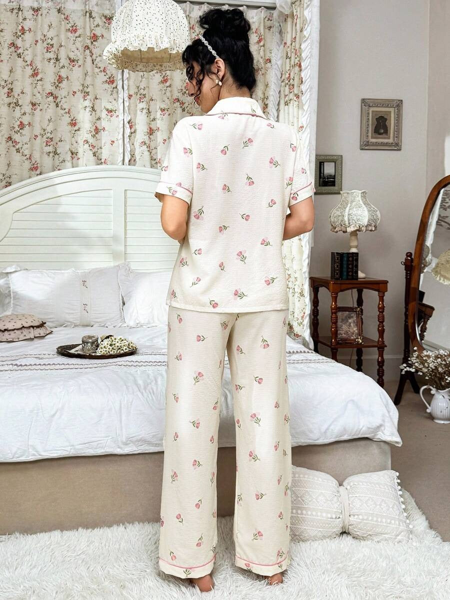 SHEIN طقم بيجامة بناتي بنقشة زهور