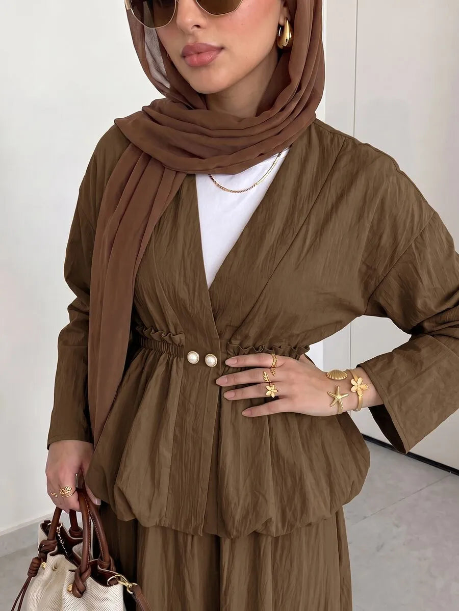 SHEIN Solavon طقم نسائي قطعتين بلوزة وتنورة طويلة بنقشة مطوية بلون بني قهوة