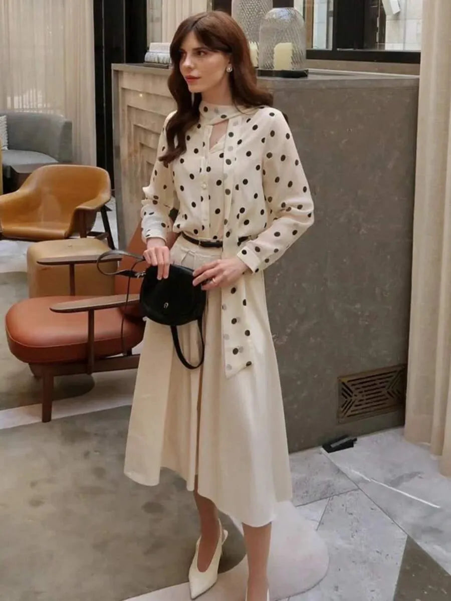 SHEIN  بلوزة نسائية أنيقة بنقاط البولكا وربطة طويلة