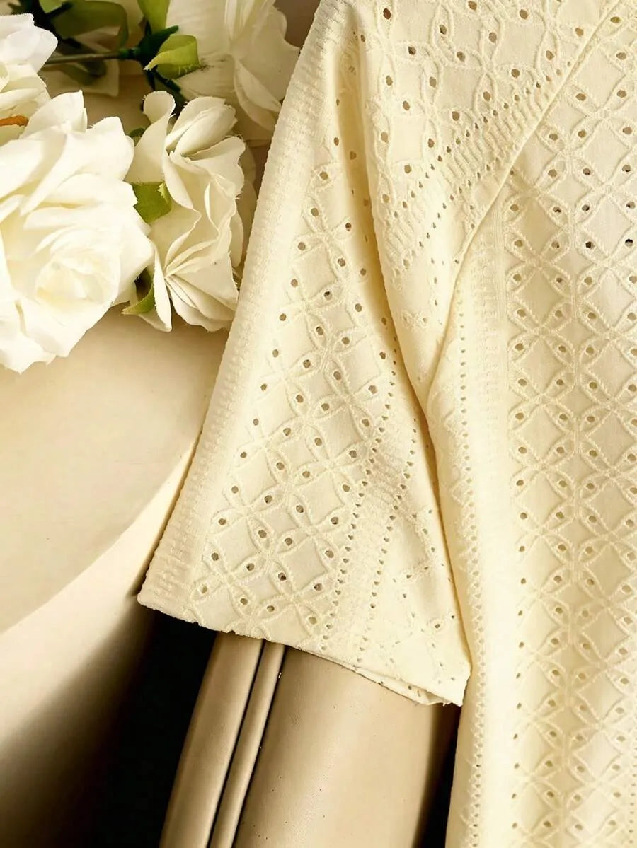 SHEIN GlowEve بودي سويت نسائي مفرغ بأكمام قصيرة من