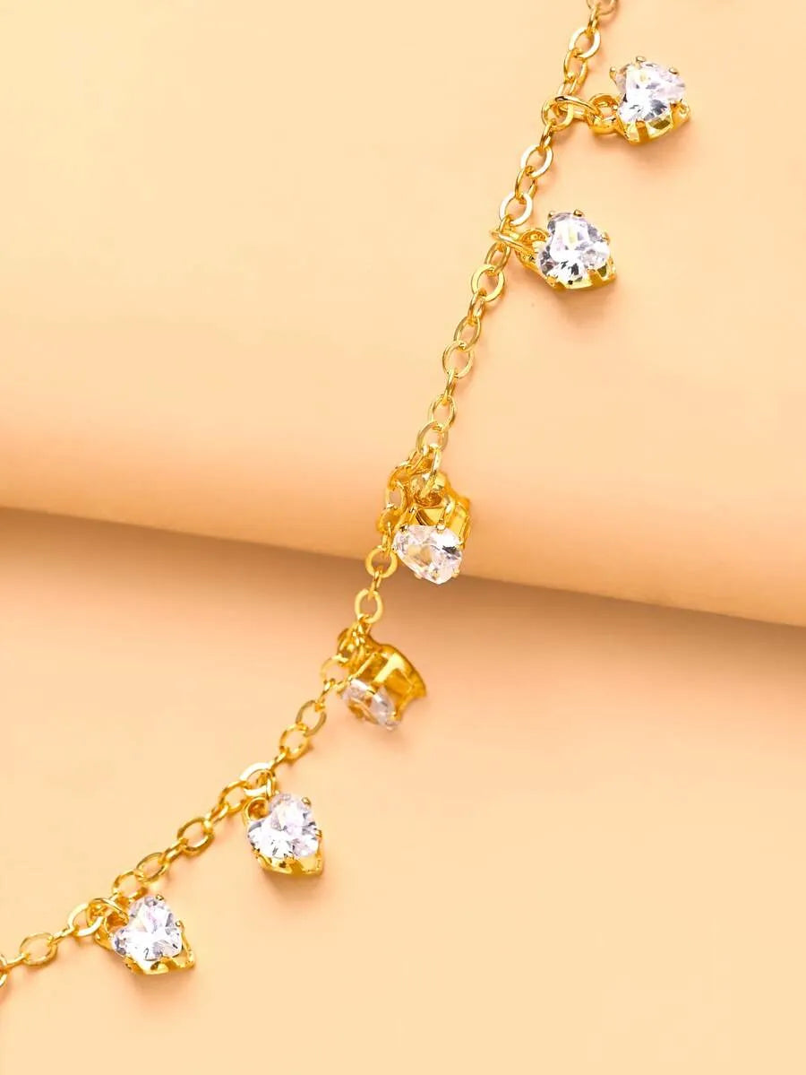 SHEIN خاتم بتصميم قلب بسيط وشرابات للنساء