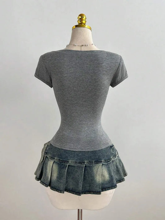 SHEIN Flirla V تي شيرت نسائي ودانتيل